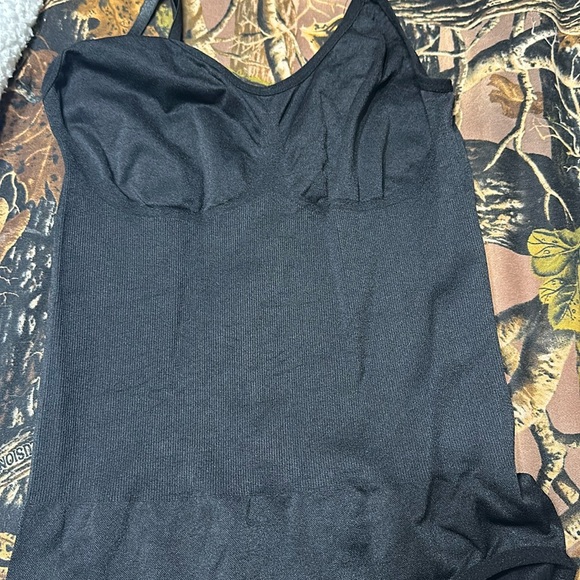 Brand new black body suit - Picture 1 of 6